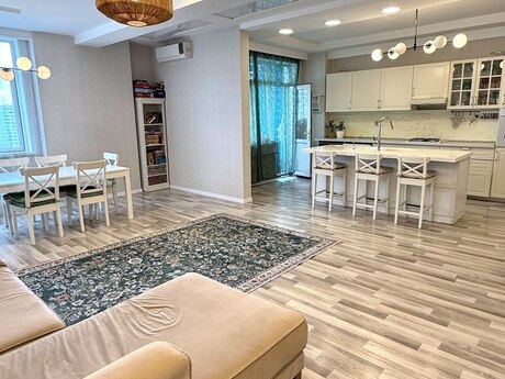 3 rooms · 112 m² · floor 13/18, Şah İsmayıl Xətai