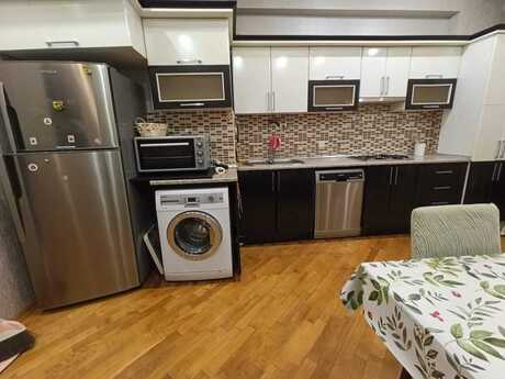 Kirayə 3 otaqlı mənzil, 120 m², Nəriman Nərimanov: 1 400 ₼/ay 5