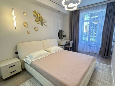 Elan №6450303 - Bakı, Nəriman Nərimanov m., 3 otaqlı, 110 m², 10/18 mərtəbə