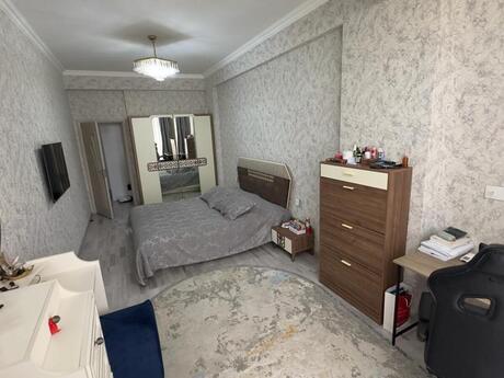3 otaqlı mənzil, 128 m², 20 Yanvar: 320 000 ₼ 4