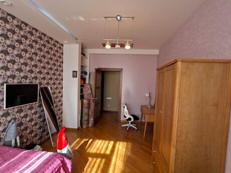 4 otaqlı mənzil, 180 m², Xətai: 459 000 ₼ 4