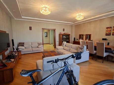 4 otaqlı mənzil, 180 m², Xətai: 459 000 ₼ 5