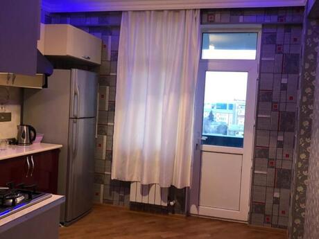 Объявление №6450322 - Баку, м. Кара Караев, 3-комн., 110 м², 10/15 этаж