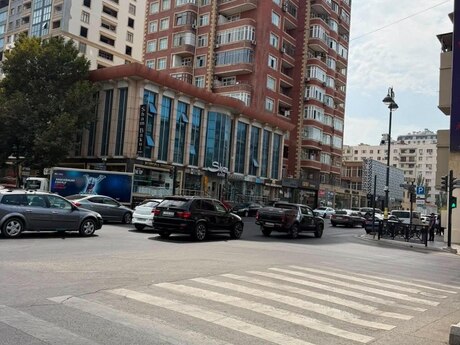 Объявление №6450338 - Баку, м. 28 мая, 2-комн., 70 м², 13/17 этаж