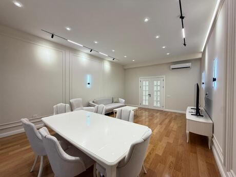 Kirayə 3 otaqlı mənzil, 150 m², 28 May: 2 200 ₼/ay 4