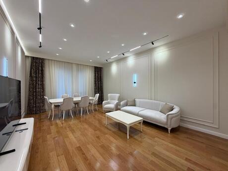 Kirayə 3 otaqlı mənzil, 150 m², 28 May: 2 200 ₼/ay 5
