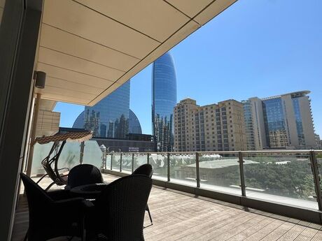 Kirayə 3 otaqlı mənzil, 160 m², Port Baku Residence: 3 000 ₼/ay 2