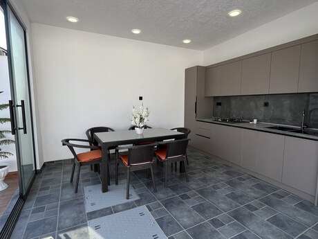 4 otaqlı həyət evi, 180 m², Şüvəlan: 262 000 ₼ 5