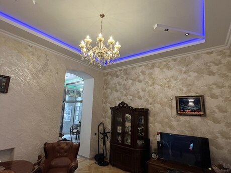 3 otaqlı mənzil, 130 m², Nəsimi: 439 000 ₼ 2