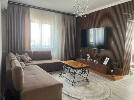 Elan №6450386 - Bakı, Şah İsmayıl Xətai m., 2 otaqlı, 55 m², 4/7 mərtəbə