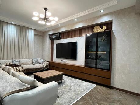 Kirayə 4 otaqlı mənzil, 135 m², Nərimanov: 1 700 ₼/ay 2