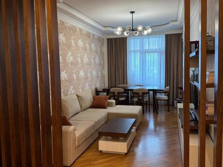 3 otaqlı mənzil, 86 m², İnşaatçılar: 256 000 ₼ 3