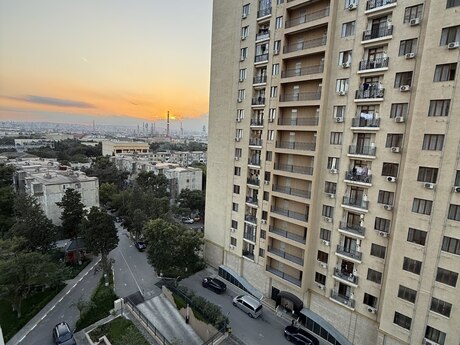 3 otaqlı mənzil, 105 m², Neftçilər: 304 000 ₼ 2
