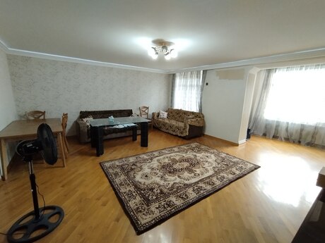 Объявление №6450535 - Баку, м. Элмляр Академиясы, 2-комн., 70 м², 2/5 этаж