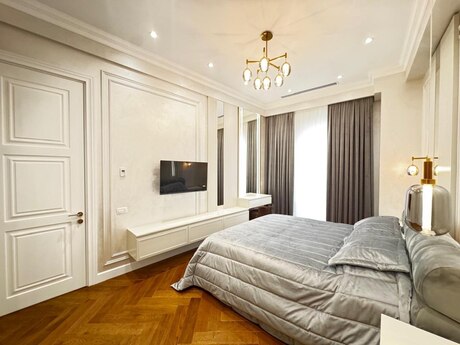 Kirayə 3 otaqlı mənzil, 135 m², Ağ şəhər: 5 000 ₼/ay 4
