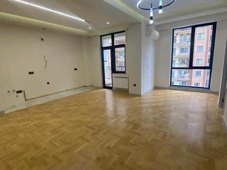 4-room apartment, 120 m², Zümrüd Residence: 470 000 ₼ 3