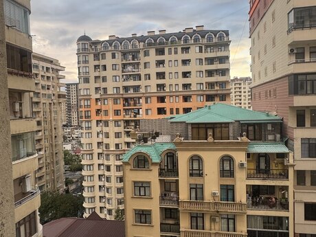 4 otaqlı mənzil, 149 m², Nəsimi: 475 000 ₼ 2