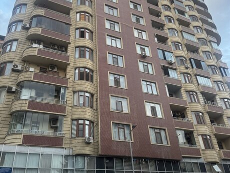 Elan №6450739 - Bakı, Nəsimi r., 4 otaqlı, 149 m², 11/18 mərtəbə