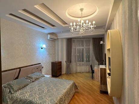 Kirayə 4 otaqlı mənzil, 195 m², Nizami: 1 600 ₼/ay 2