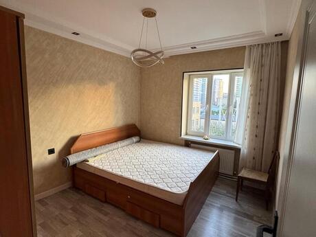 3-room apartment for rent, 65 m², Badamdar: 600 ₼/mo 3