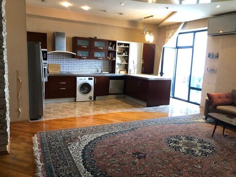 3 otaqlı mənzil, 116 m², Gənclik: 380 000 ₼ 3