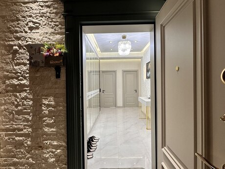 4 otaqlı mənzil, 186 m², 28 May: 780 000 ₼ 5