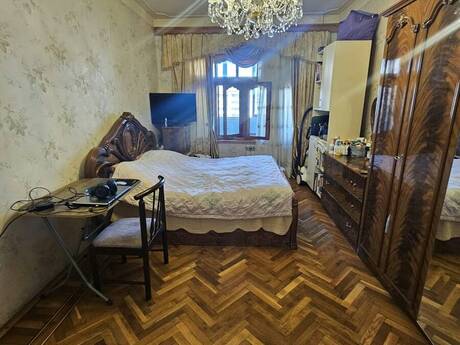 5 otaqlı mənzil, 130 m², Azadlıq Prospekti: 275 000 ₼ 4