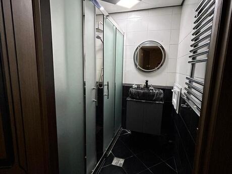 Yeni Günəşlidə 3 otaqlı yeni tikili mənzil satılır, 110 m², 215 000 AZN, şəkil 3 / 12