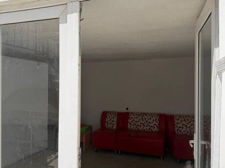 4 otaqlı həyət evi, 200 m², NZS: 190 000 ₼ 5