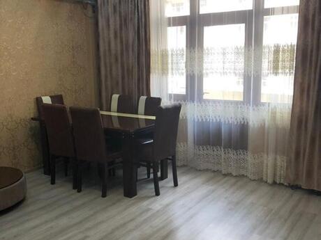 Kirayə 2 otaqlı mənzil, 65 m², Şah İsmayıl Xətai: 800 ₼/ay 3