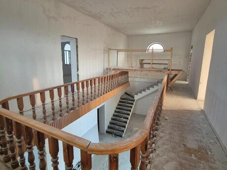 7 otaqlı həyət evi, 307 m², Bakıxanov: 600 000 ₼ 3