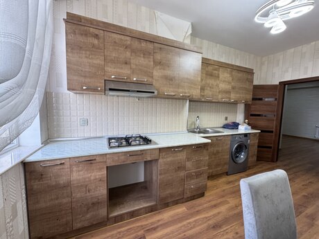 Аренда: 3-комнатная квартира, 120 м², Xalqlar Dostluğu: 800 ₼/мес 2