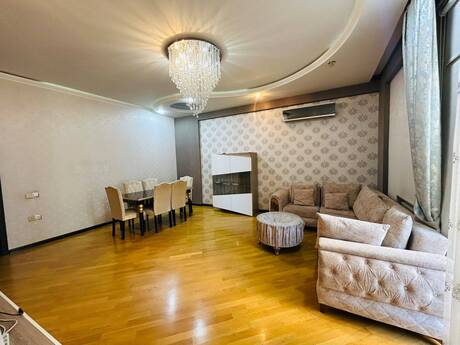 Аренда: 4-комнатная квартира, 166 м², Nəriman Nərimanov: 1 300 ₼/мес 2