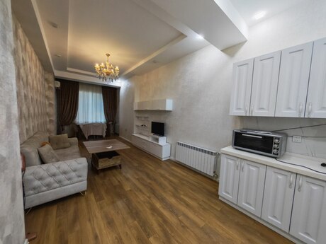 Аренда: 2-комнатная квартира, 75 м², Nəsimi: 900 ₼/мес 4