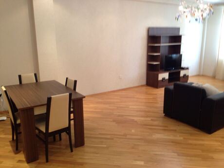 Kirayə 3 otaqlı mənzil, 123 m², Ağ şəhər: 850 ₼/ay 3