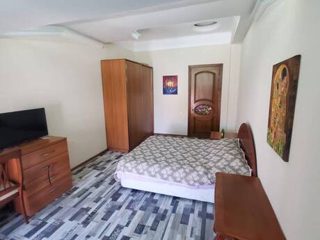 5-комнатная квартира, 220 м², Nizami: 560 000 ₼ 4