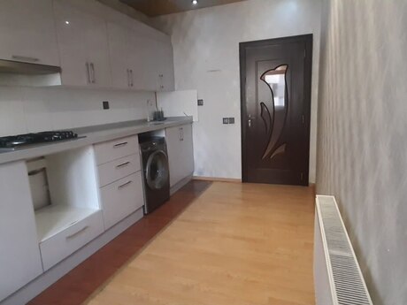 2 otaqlı mənzil, 70 m², Bakıxanov: 153 000 ₼ 5