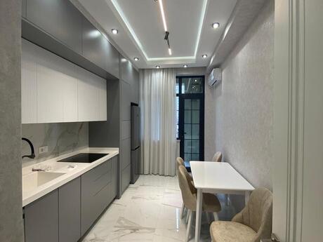 Kirayə 2 otaqlı mənzil, 88 m², Renessans Palace: 1 600 ₼/ay 3