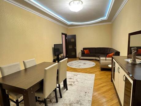 2-room new-build apartment for sale in Elmlər Akademiyası, 100 m², 255 000 AZN, photo 2 / 10