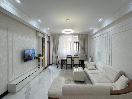 3 otaqlı mənzil, 93 m², Şah İsmayıl Xətai: 345 000 ₼ 3