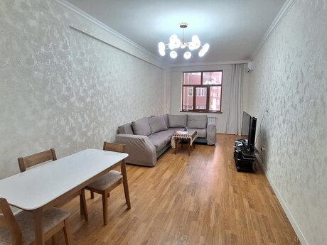 Kirayə 2 otaqlı mənzil, 100 m², Şah İsmayıl Xətai: 1 050 ₼/ay 3