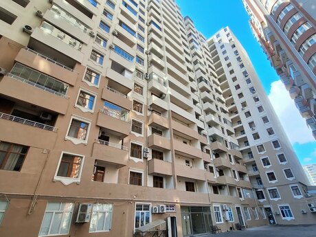 Elan №6451847 - Bakı, Şah İsmayıl Xətai m., 2 otaqlı, 100 m², 3/19 mərtəbə
