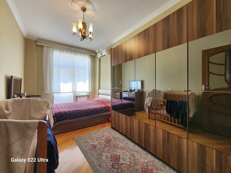 2-комнатная квартира, 90 м², Neftçilər: 210 000 ₼ 5