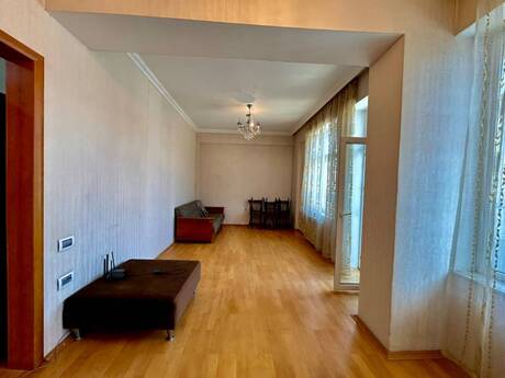 2-room apartment for rent, 75 m², Badamdar: 700 ₼/mo 4