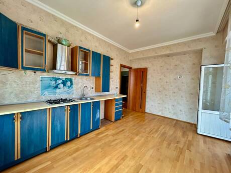 2-room apartment for rent, 75 m², Badamdar: 700 ₼/mo 5