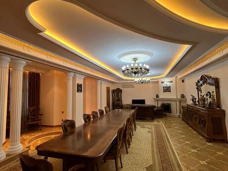 Elan №6451736 - Bakı, Nizami m., 6 otaqlı, 560 m², 7/14 mərtəbə