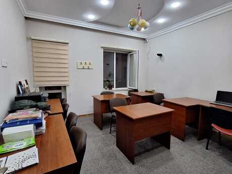 4-комнатная квартира, 170 м², Elmlər Akademiyası: 440 000 ₼ 5