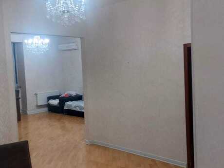 Kirayə 3 otaqlı mənzil, 140 m², İnşaatçılar: 750 ₼/ay 2