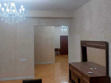 Kirayə 3 otaqlı mənzil, 140 m², İnşaatçılar: 750 ₼/ay 3