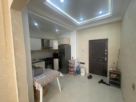 Kirayə 4 otaqlı mənzil, 110 m², Şah İsmayıl Xətai: 1 000 ₼/ay 4
